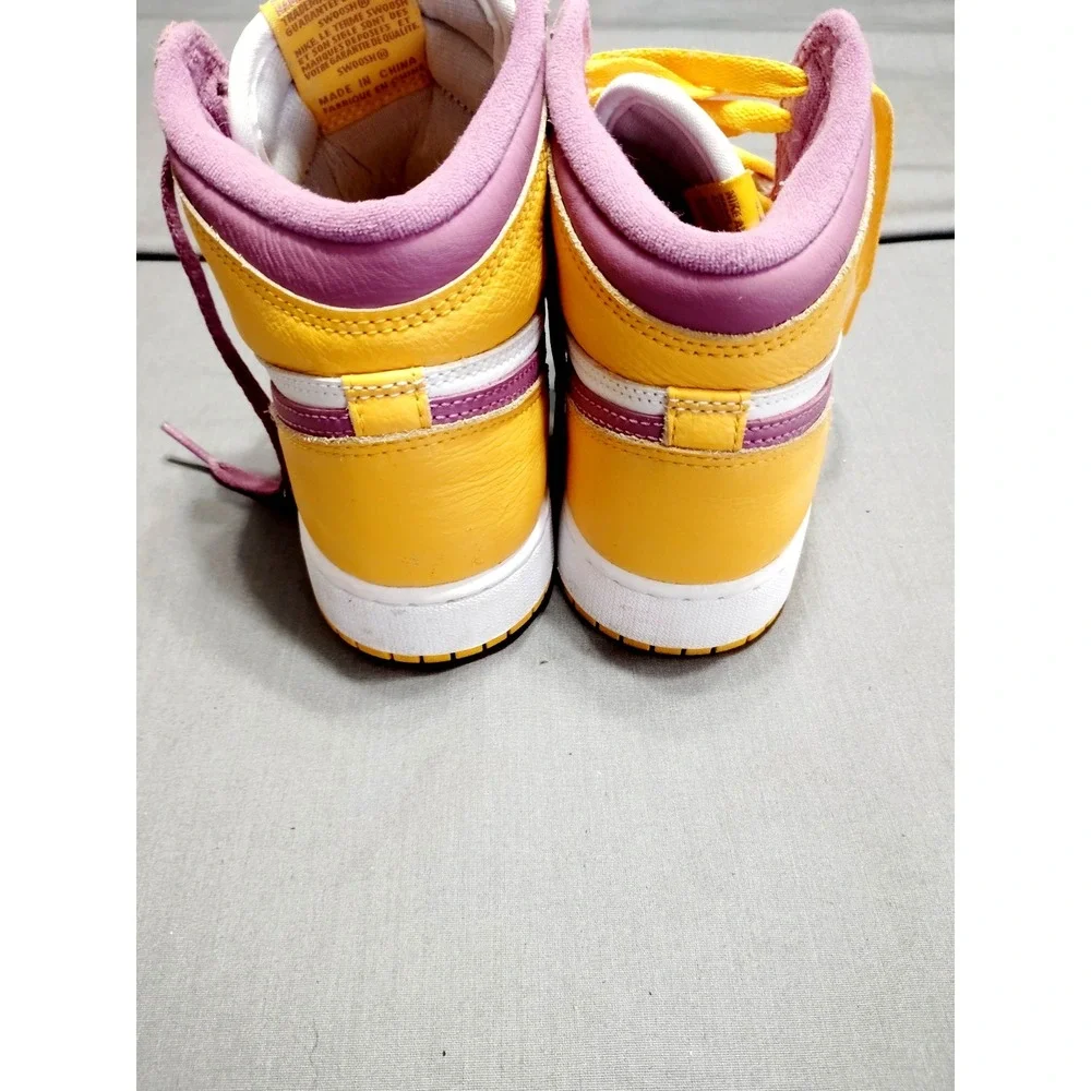 EUC Nike Air Jordan 1 Retro High OG Brotherhood University 2022 Gold Purple‎ 6Y